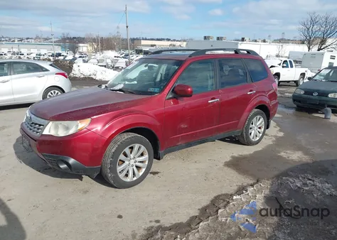2012 Subaru Forester 2.5X Premium из США, поврежденный, VIN JF2SHADC0CH445907